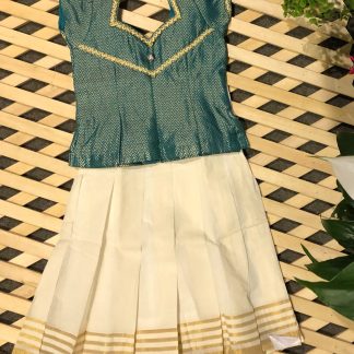 Girls Kerala Kasavu Pattu Pavadai