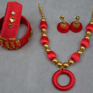 Kids Thread bangles with Necklace and Earring